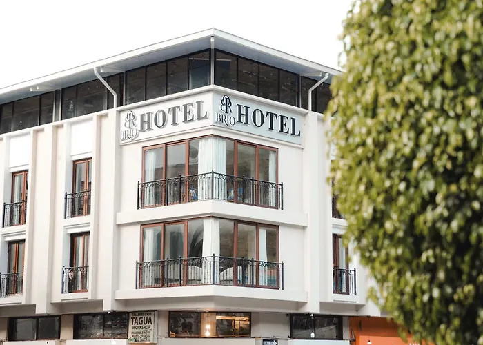 Hotel Brio Centro Banos 