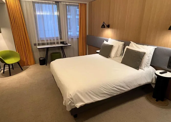 Mercure Paris 17 Batignolles