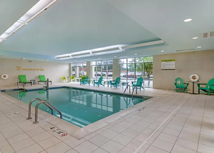 Home2 Suites By Hilton Queensbury Lake George