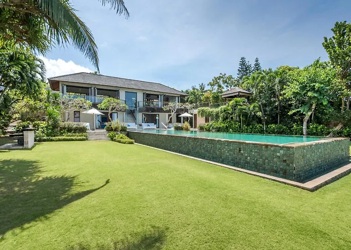 Karang Saujana Hotel Uluwatu 