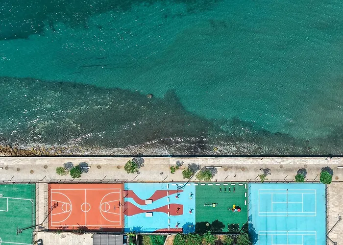Yacht Hotel Vlorë