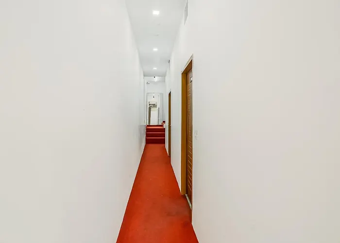 Oyo Dr Plaza Hotel Bathinda