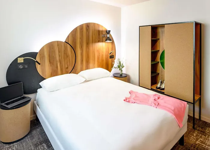 Ibis Styles Paris Meteor Avenue D'Italie Otel