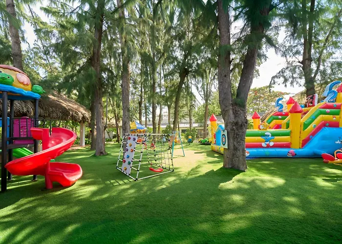 Palace Long Hai Resort
