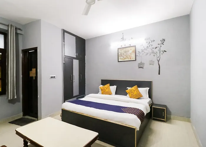 Hotel O Sunrise Guest House Gurgaon