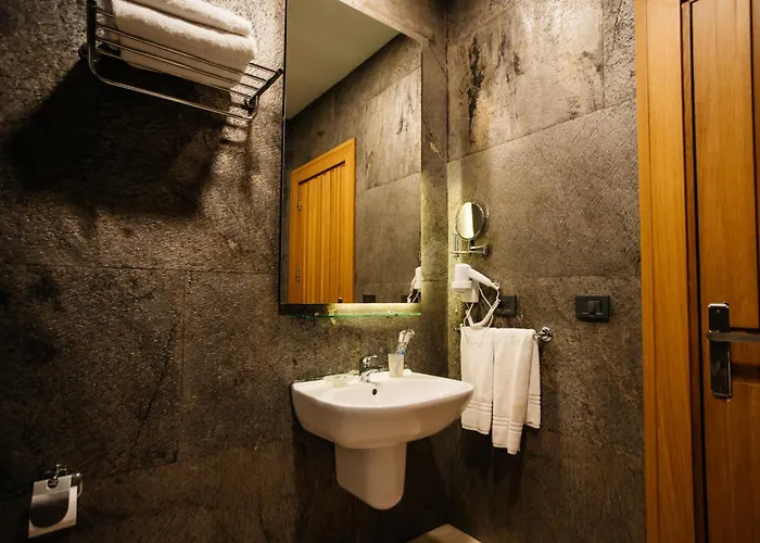 Shirvanshah Hotel Baku