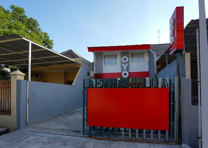Super Oyo Naomi Heritage Surabaya