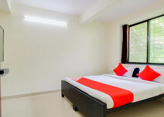 Hotel O Galaxy Near Inox Pune