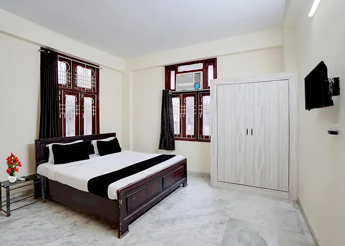 Super Hotel O Rajbanshi Nagar Patna 