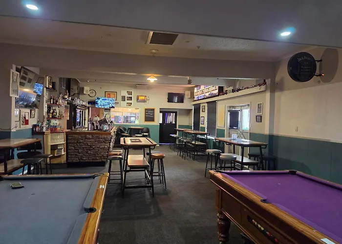 Hotel Motueka - Some Weekends May Have Loud Live Music Playing
