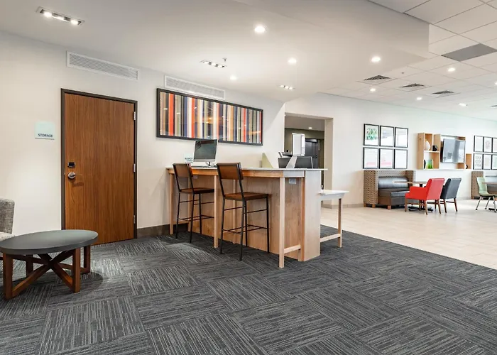 Holiday Inn Express & Suites - Moundsville By Ihg