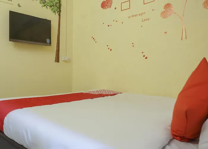 Hotel O R K Hotel Pimpri-Chinchwad