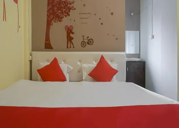 Hotel O R K Hotel Pimpri-Chinchwad