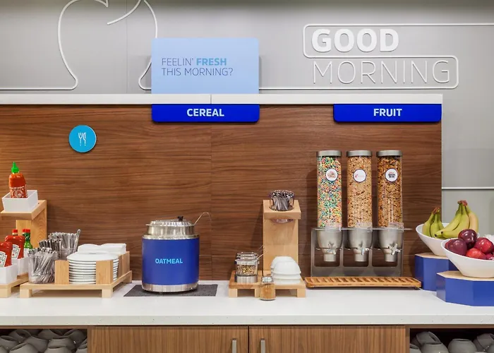 Holiday Inn Express & Suites - Lancaster - Mount Joy By Ihg