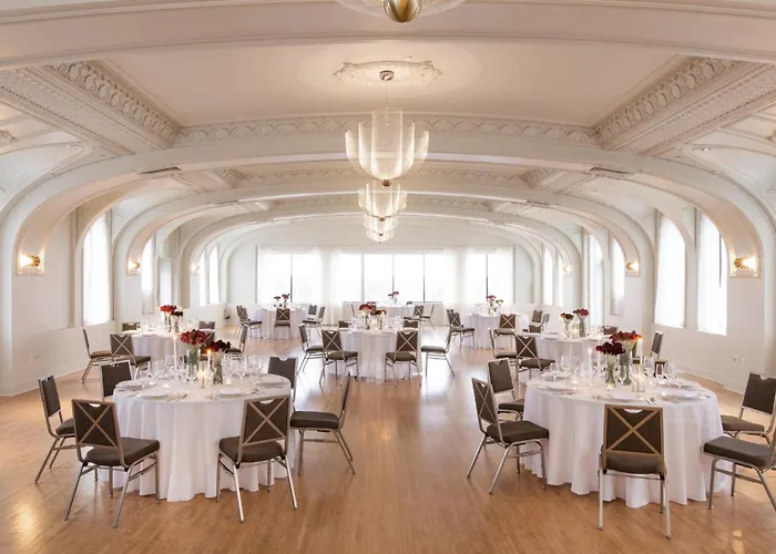 Kimpton Cottonwood Hotel By Ihg Omaha