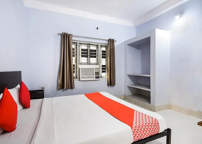 Hotel O Pradhan Palace Cuttack