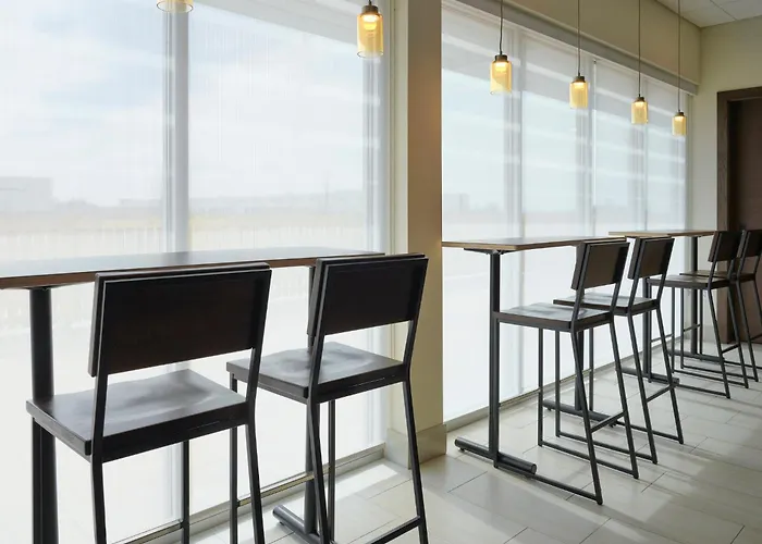 Holiday Inn Express & Suites - Lockport By Ihg