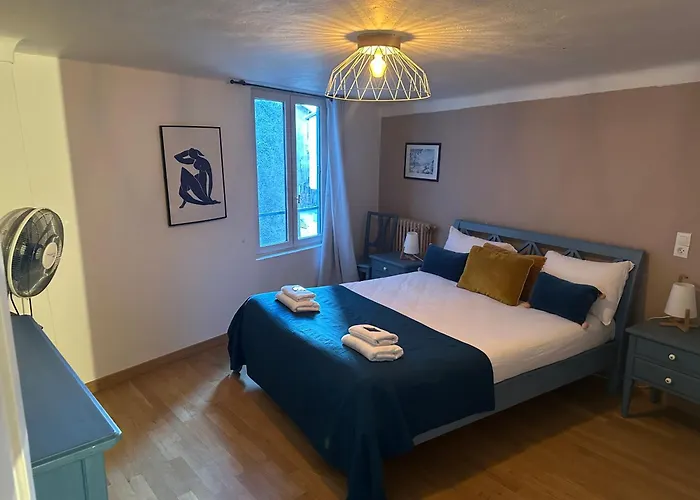Les Terres Rouges 06 Bed & Breakfast Guillaumes