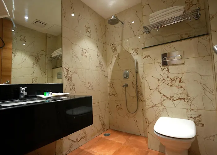 Celebrant Hotel Varanasi