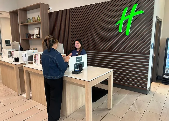 Holiday Inn Glendale - Stadium & Ent Dist By Ihg