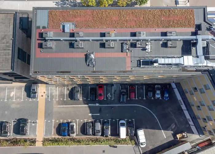 Hotel Hampton By Hilton Ashford International