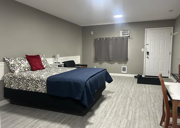 Riverside Motel & Suites Medicine Hat