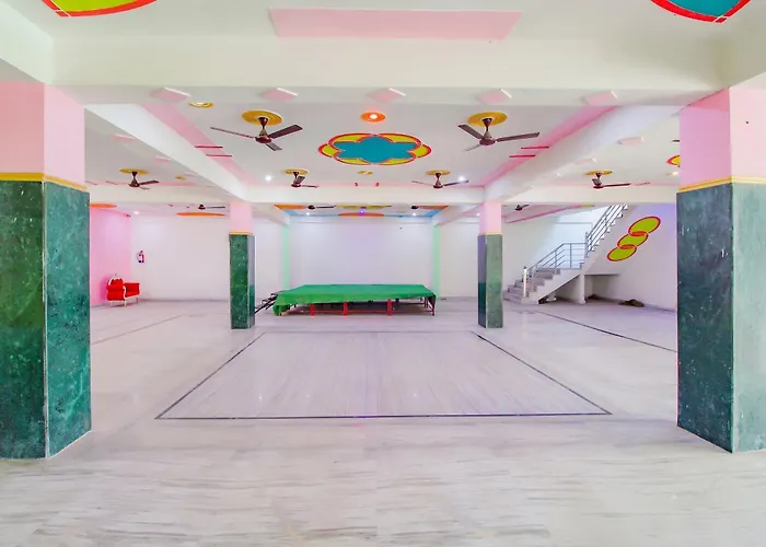 Hotel O Shri Balaji Garden Aligarh