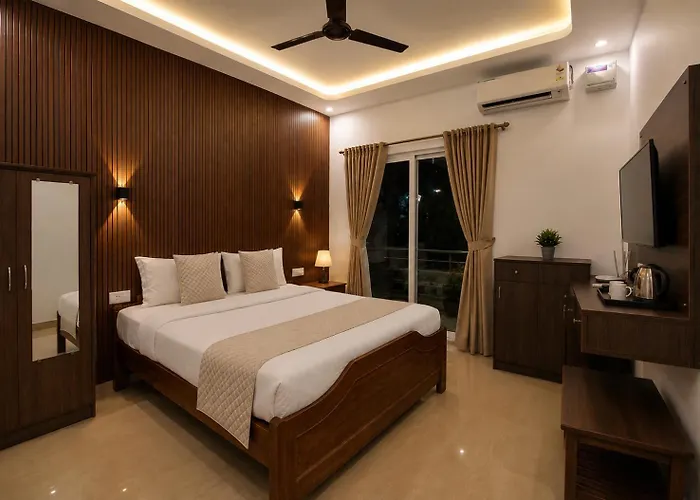 Hotel Raaj Inn Calangute