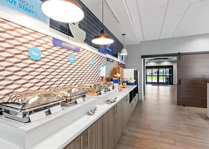 Holiday Inn Express & Suites Choctaw - Oklahoma City East By Ihg