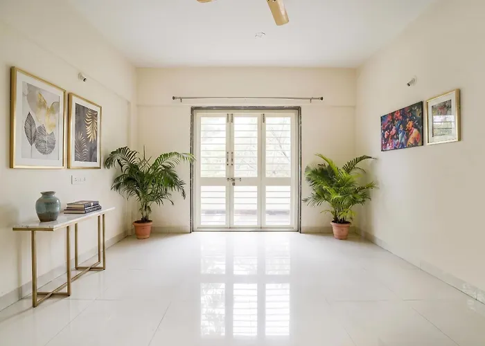 Hotel O Homes Vardhan House 2 Pune