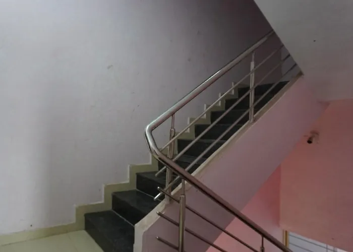 Spot On Hotel Aryan Lodging And Boarding Chakan