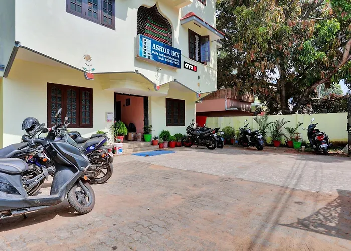 Hotel O Ashok Inn Kazhakuttam