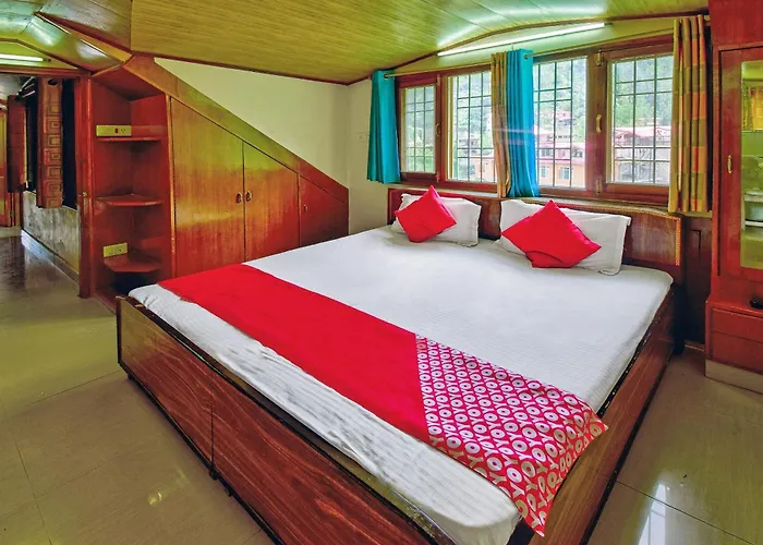 Hotel O Moksh Villa Shimla