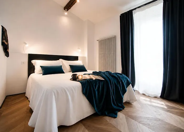 Caesar Suites By "The House Of Travelers" Como