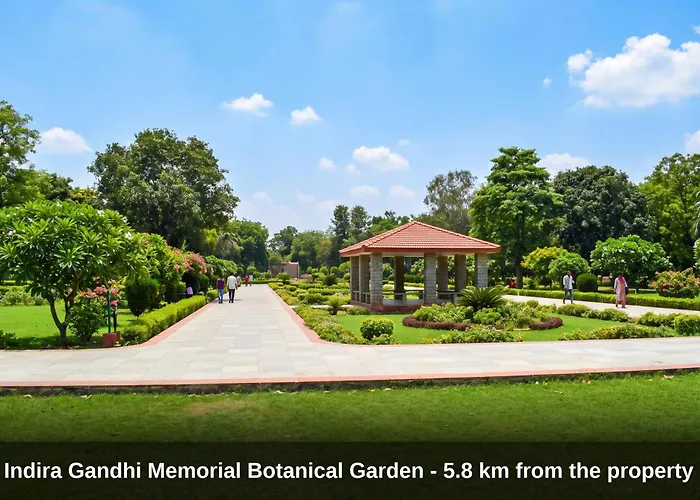 Hotel O Rae Bareli Railway Junction Formerly Nova Resorts & Luxury Farm