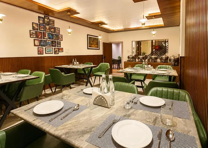 Hotel Sanawar View Kasauli