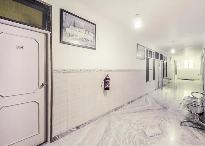 Hotel Sapna Gurgaon