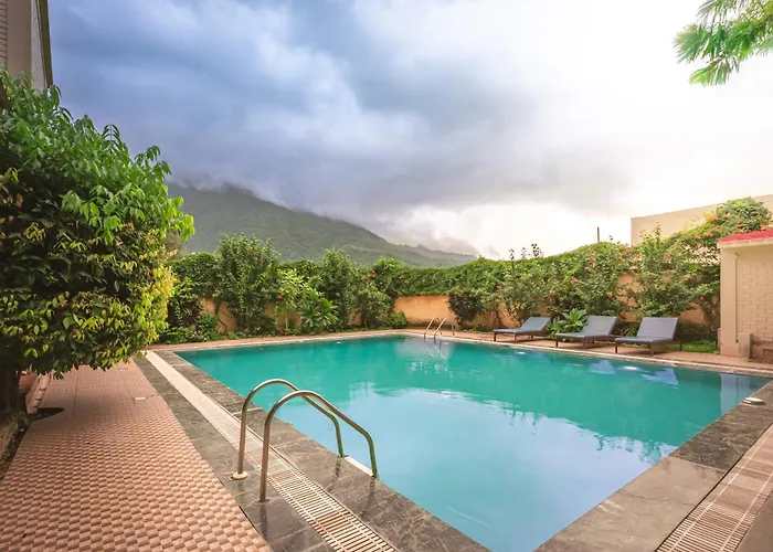 Mvt Guesthouse & Restaurant Rishikesh