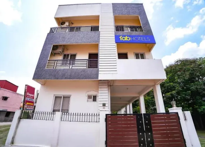 Hotel O Elegant Residency Guduvancheri