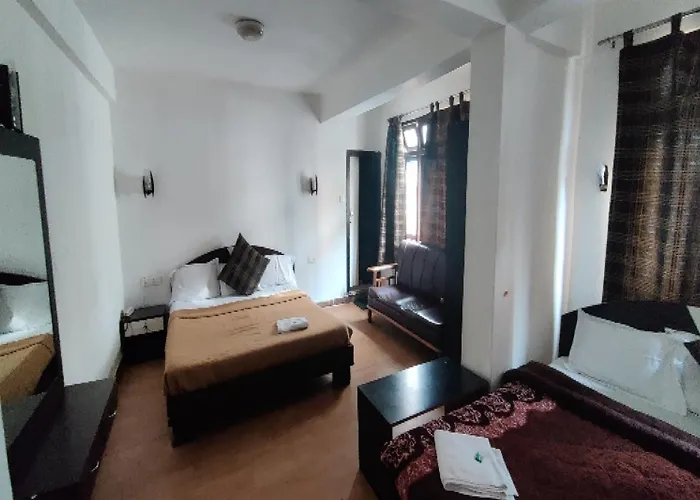 Capital O 8272 Hotel Pratigya Residency Gangtok