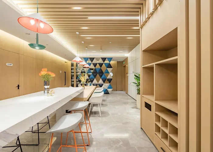 Holiday Inn Express Shanghai Expo Centre By Ihg