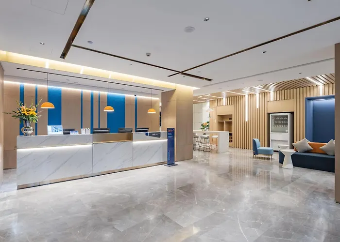 Holiday Inn Express Shanghai Expo Centre By Ihg