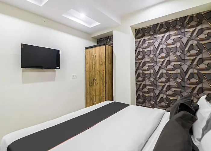 Super Hotel O La Casa Residency Faridabad