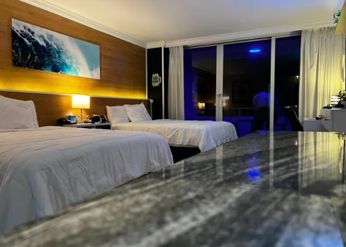 Ocean Manor Tiki Sunset Retreat Hotel Lauderdale-by-the-Sea