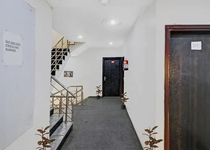 Hotel O Lotus New Delhi