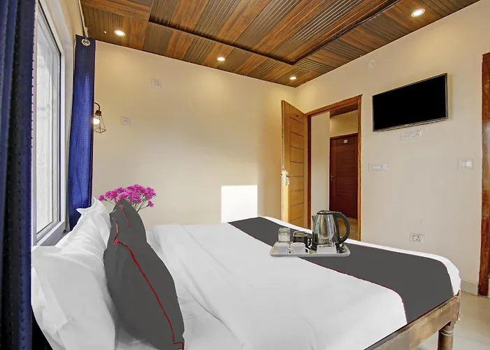 Oyo 88692 Grey Castle Inn Mussoorie