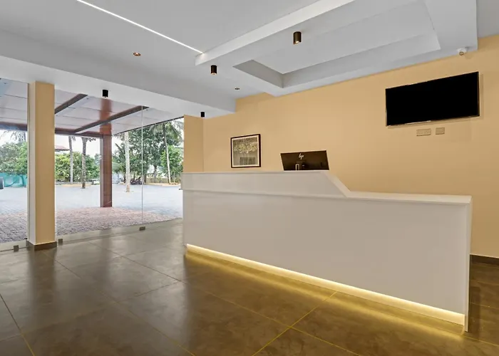 Treebo Grand Vistara Airport Suites Kochi