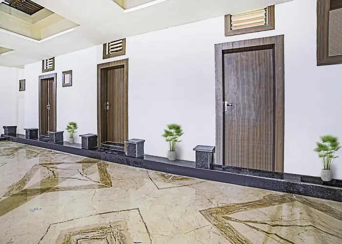 Hotel O Atithi In Garha Jabalpur