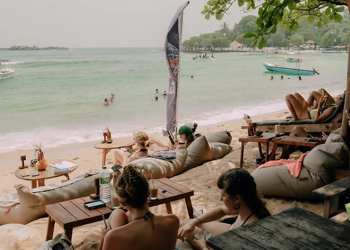 Sky Breeze Hotel Unawatuna