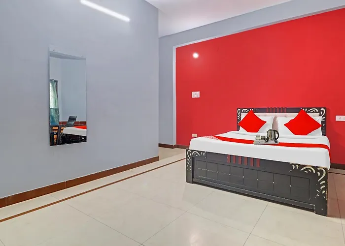 Hotel O Fourteen Kondapur 